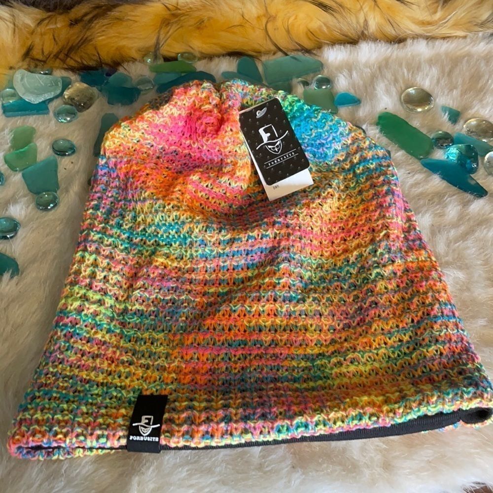 Forbusite hat (4042) NWT